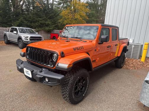 2025 Jeep Gladiator Sport