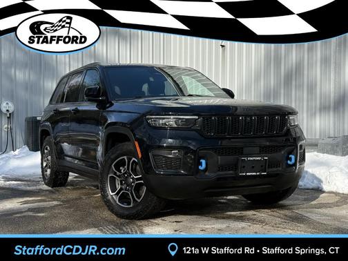 2023 Jeep Grand Cherokee 4xe Trailhawk