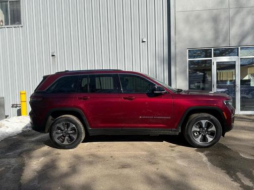 2023 Jeep Grand Cherokee 4xe Base