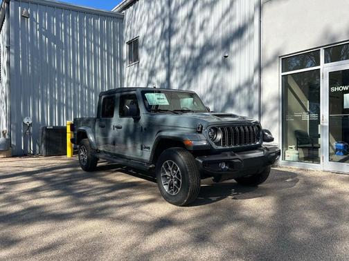 Anvil 2026 Jeep Gladiator Sport