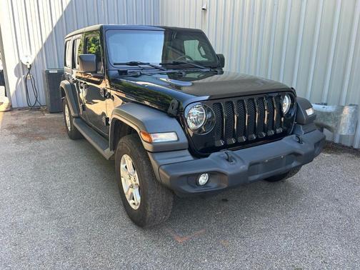 Black Clearcoat 2018 Jeep Wrangler Unlimited Sport