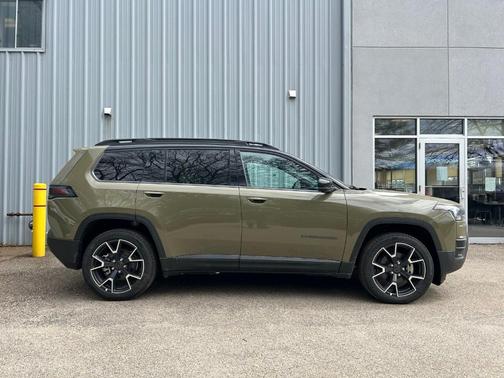 41 2026 Jeep Cherokee Overland