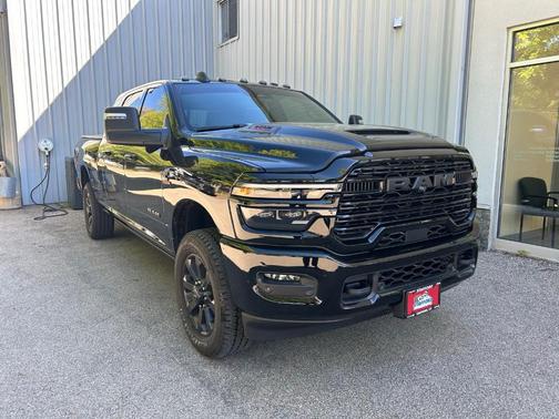 Diamond Black 2026 RAM 2500 Laramie