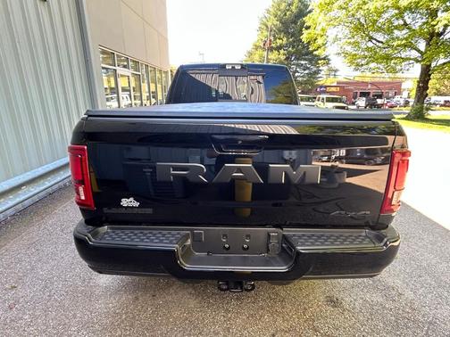 Diamond Black 2026 RAM 2500 Laramie