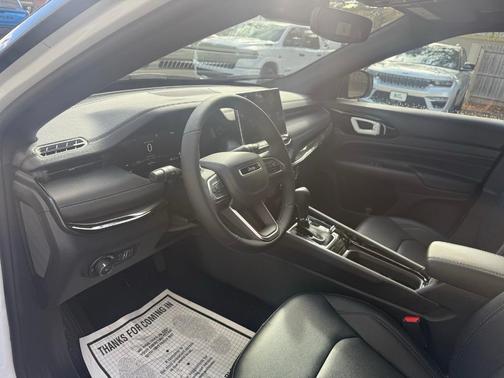 2026 Jeep Compass Limited Altitude