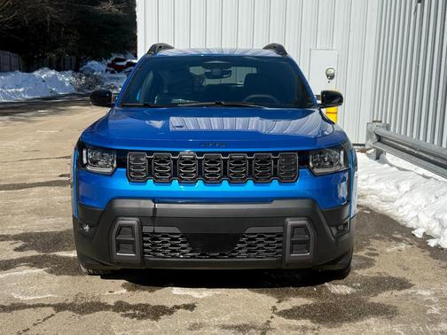 2026 Jeep Cherokee LAREDO/LIMITED