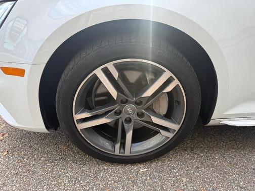 2018 Audi A4 2.0T Premium Plus