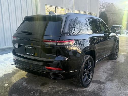 2024 Jeep Grand Cherokee 4xe Base