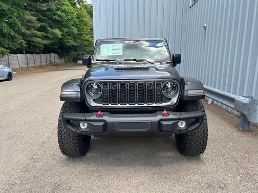 Granite Crystal 2026 Jeep Wrangler Rubicon