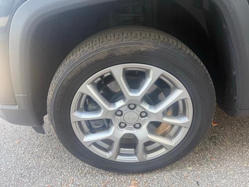 2023 Jeep Compass Latitude Lux