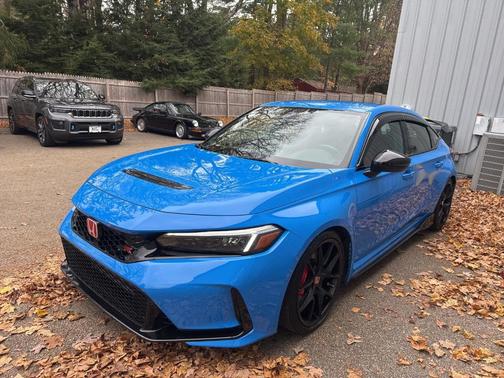 2023 Honda Civic Type R Base