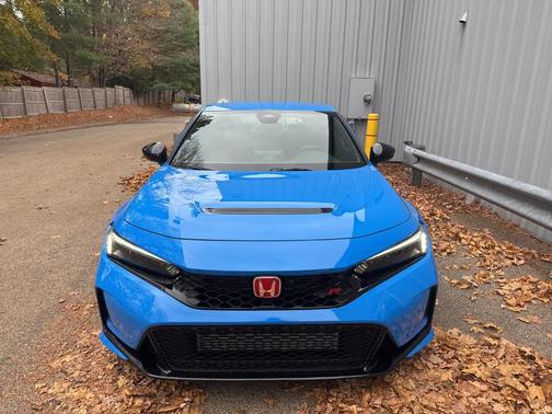 2023 Honda Civic Type R Base