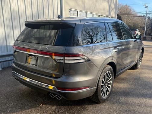 2023 Lincoln Aviator Standard AWD