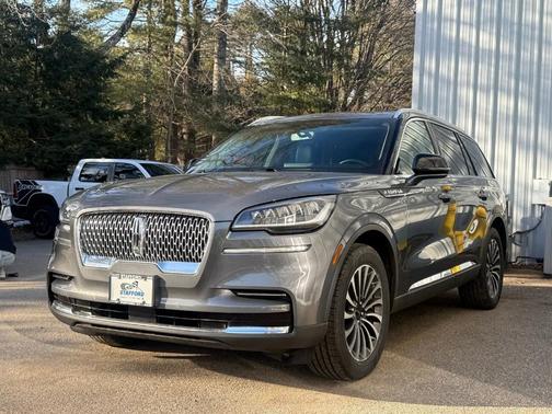 2023 Lincoln Aviator Standard AWD