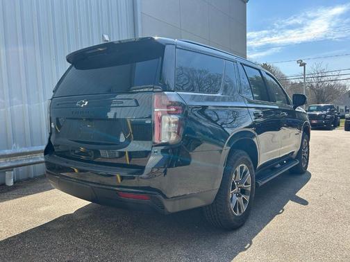 Black 2024 Chevrolet Tahoe Z71
