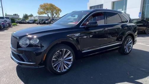 Photo 4 of 27 of 2021 Bentley Bentayga Speed