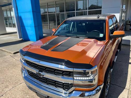 2018 Chevrolet Silverado 1500 2WD Crew Cab 143.5" LT w/1LT