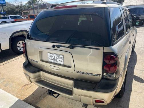 2004 Chevrolet Trailblazer LS