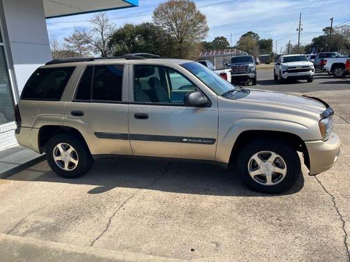 2004 Chevrolet Trailblazer LS
