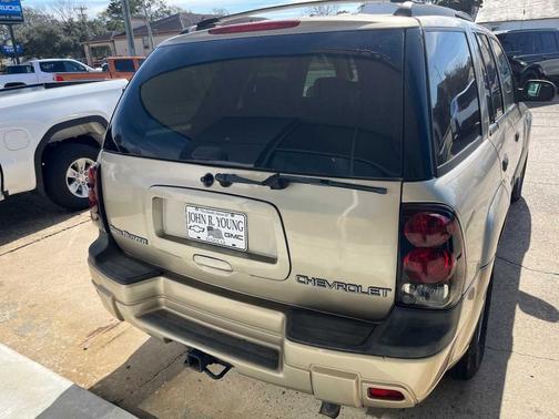 2004 Chevrolet Trailblazer 4dr 4WD LS