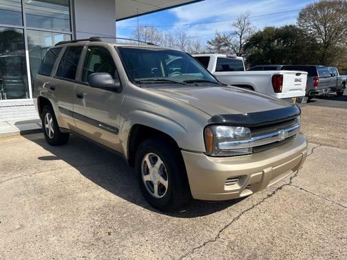 2004 Chevrolet Trailblazer 4dr 4WD LS