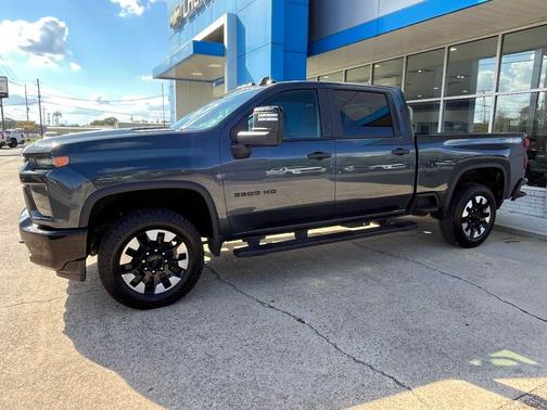 2020 Chevrolet Silverado 2500 4WD Crew Cab 159" Custom