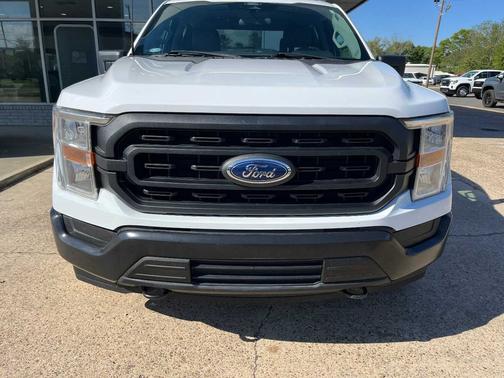 2022 Ford F-150 XL 4WD SuperCrew 5.5' Box