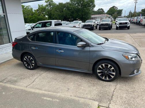 Gun Metallic 2019 Nissan Sentra SR CVT