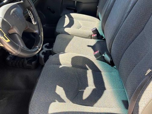 2005 Chevrolet Silverado 1500 W/T