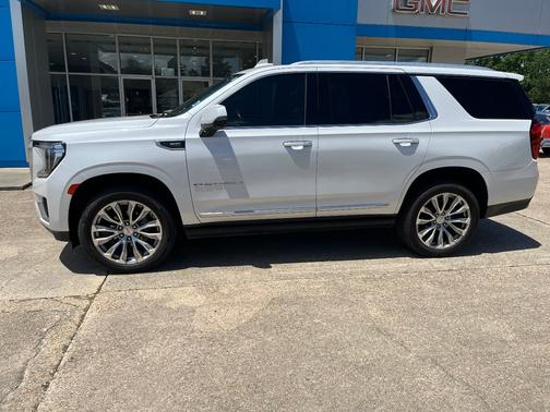 White Frost Tricoat 2021 GMC Yukon 2WD 4dr Denali
