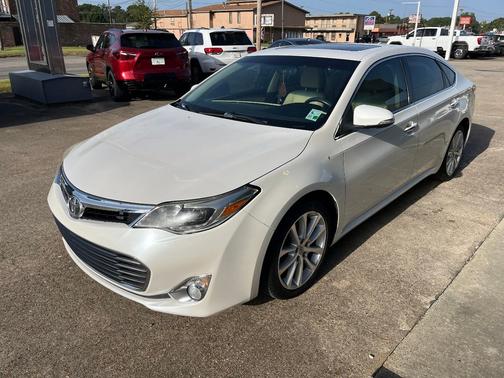 Blizzard Pearl 2013 Toyota Avalon 4dr Sdn Limited (Natl)
