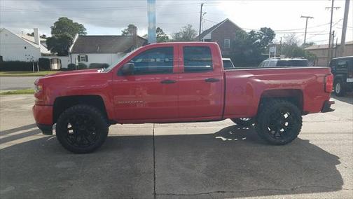 2017 Chevrolet Silverado 1500 Custom