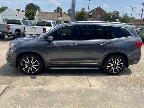 2019 Honda Pilot Touring 7-Passenger 2WD
