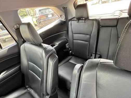 2019 Honda Pilot Touring 8-Passenger