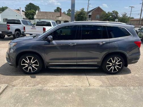 2019 Honda Pilot Touring 8-Passenger