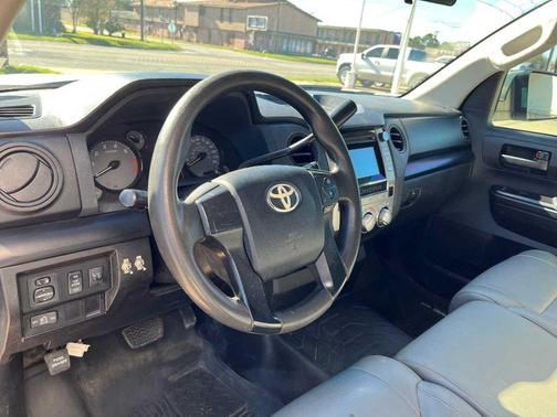 2016 Toyota Tundra SR