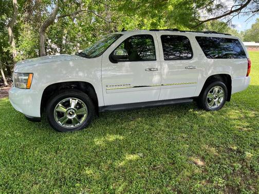 2009 Chevrolet Suburban 2WD 4dr 1500 LTZ