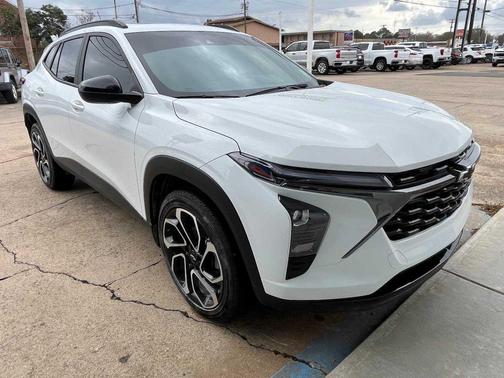 2025 Chevrolet Trax FWD 2RS