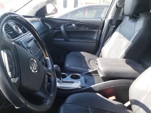 2016 Buick Enclave FWD 4dr Leather