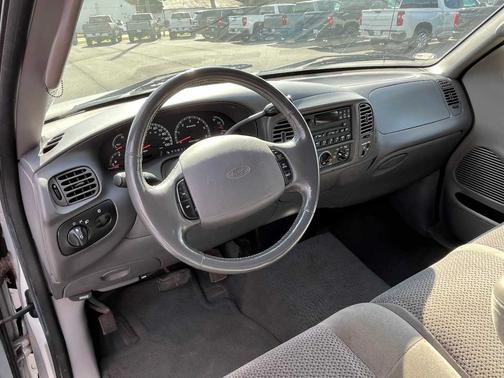 2013 Ford Explorer FWD 4dr XLT