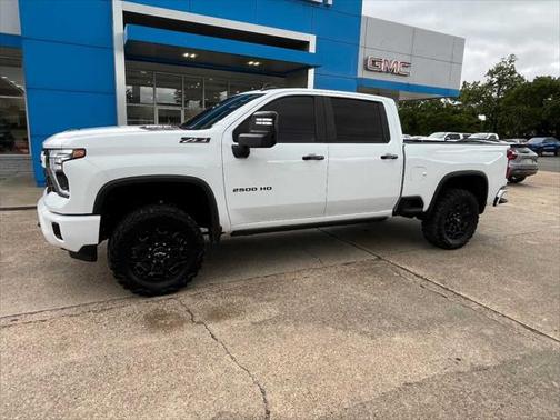 2024 Chevrolet Silverado 2500 LT