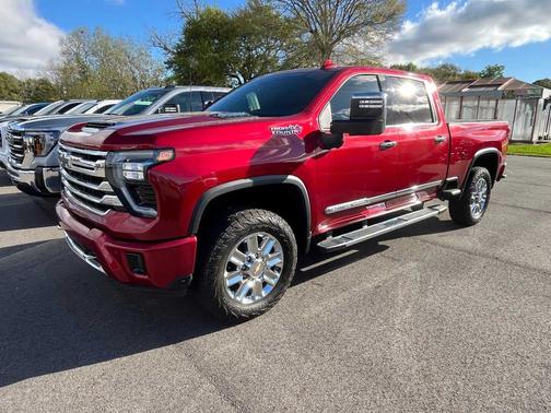 2024 Chevrolet Silverado 2500 4WD Crew Cab 159" High Country