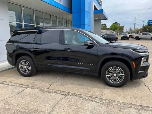 2025 Chevrolet Traverse FWD 4dr LT w/1LT