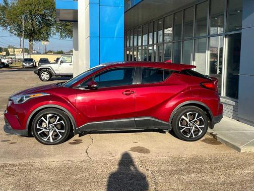 2018 Toyota C-HR XLE