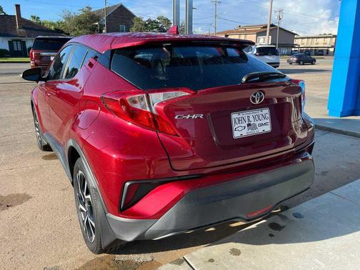 2018 Toyota C-HR XLE