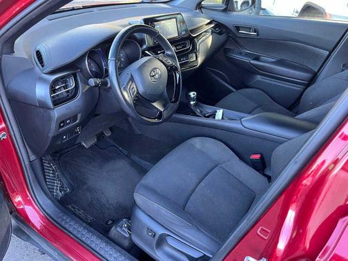 2018 Toyota C-HR XLE