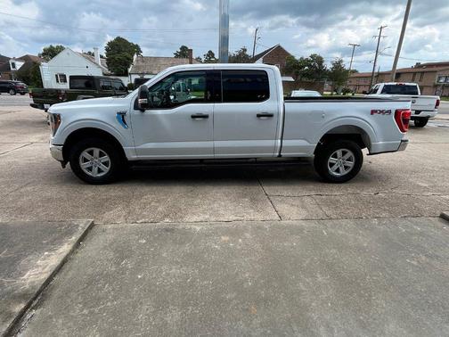 Oxford White 2023 Ford F-150 XLT 4WD SuperCrew 6.5' Box