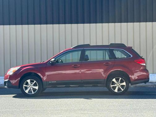 2014 Subaru Outback 2.5i