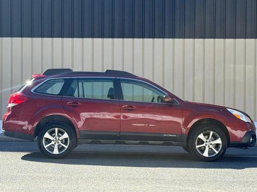 2014 Subaru Outback 2.5i