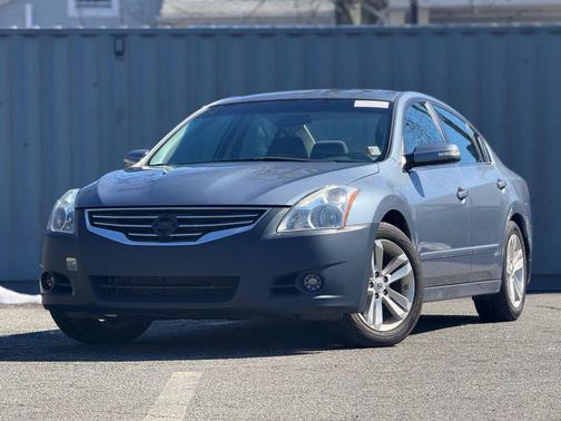 2011 Nissan Altima 3.5 SR